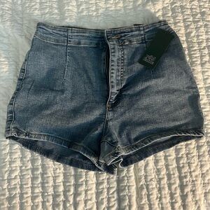 Women’s Jean shorts